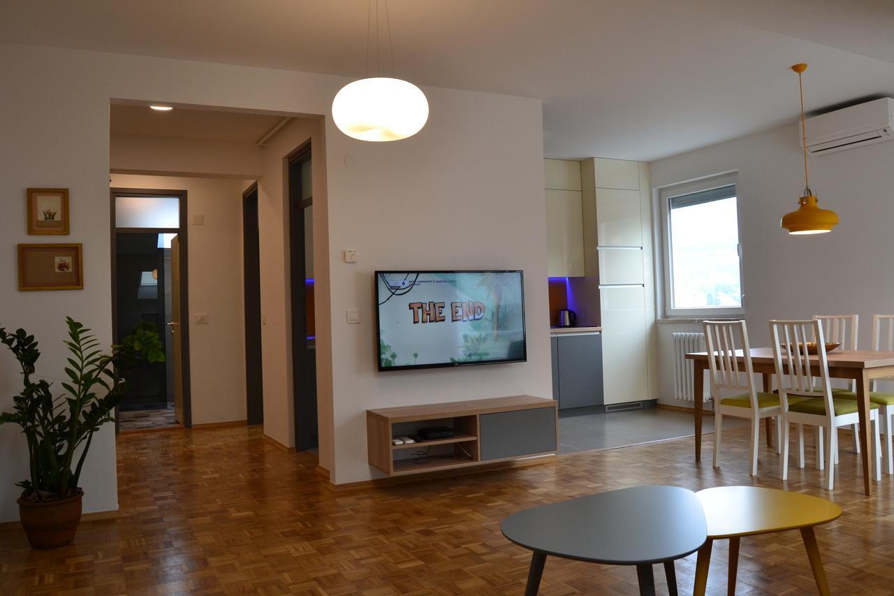 Apartment Drustveni Dom II Sarajevo Bagian luar foto